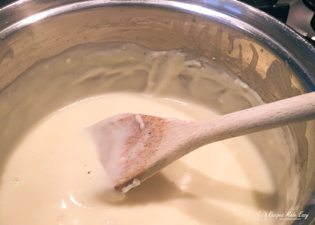 Leeks in cheese sauce Recipes Made Easy