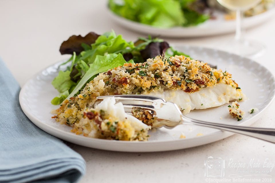 Herb crusted roast cod – Thick cuts of cod fillet topped with a crispy herb and sundried tomato crust. Baked in the oven and ready in about 20 minutes.