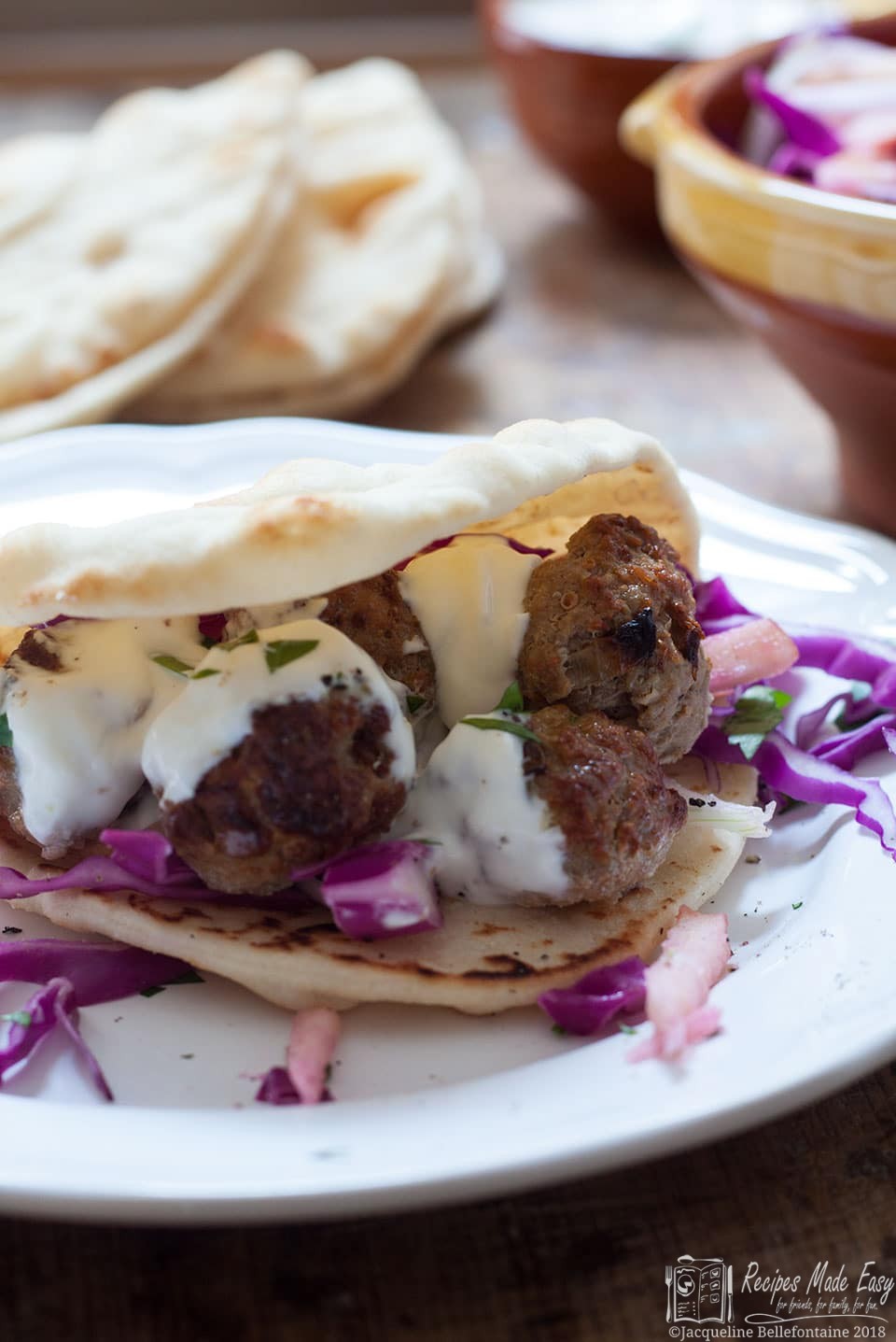 Meatballs made with lamb, flavoured with onion and harissa.