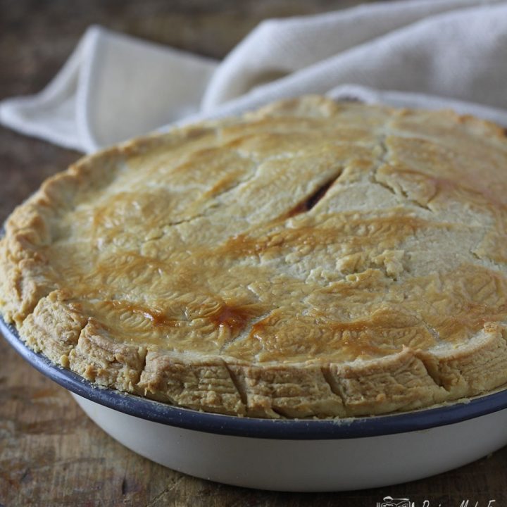 Steak, Mushroom and Ale Pie | Recipes Made Easy