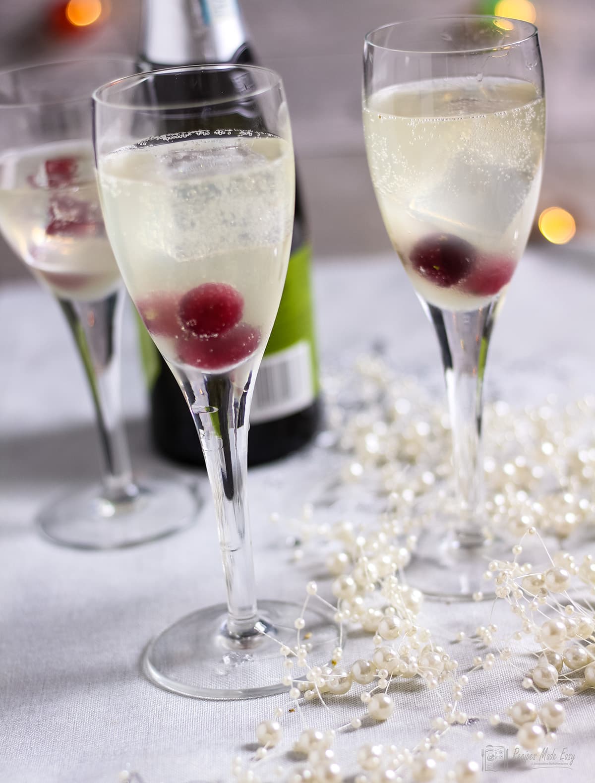 3 glasses of lemon cranberry fizz.