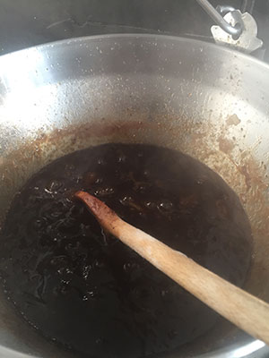 Mr B's Award winning Rhubarb Chutney - Recipes Made Easy