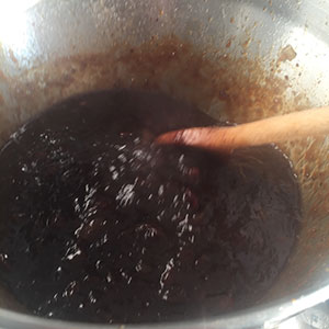 Mr B's Award winning Rhubarb Chutney - Recipes Made Easy