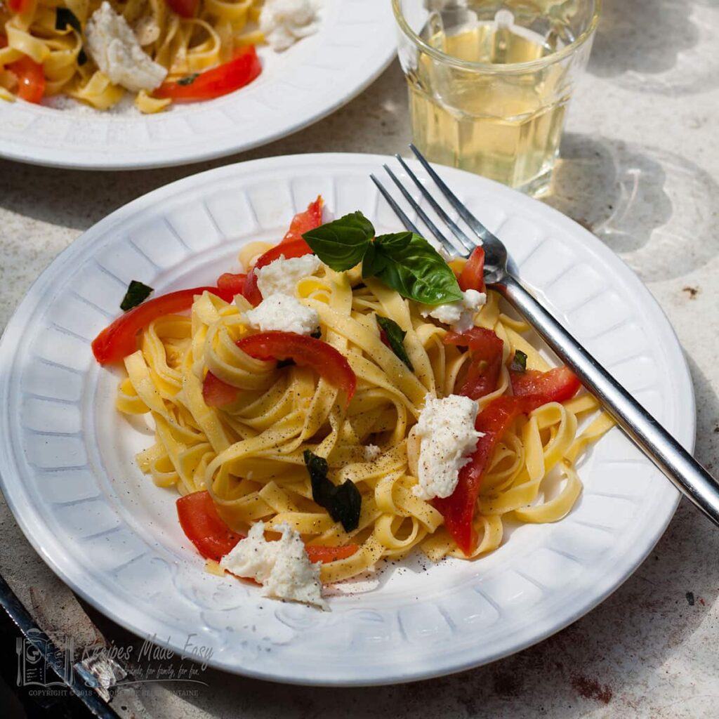 Tagliatelle with Fresh Tomatoes, Basil and Mozzarella Recipes Made Easy