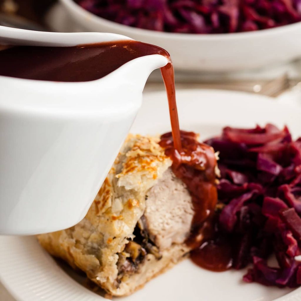 Lamb chops with redcurrant Jus Recipes Made Easy