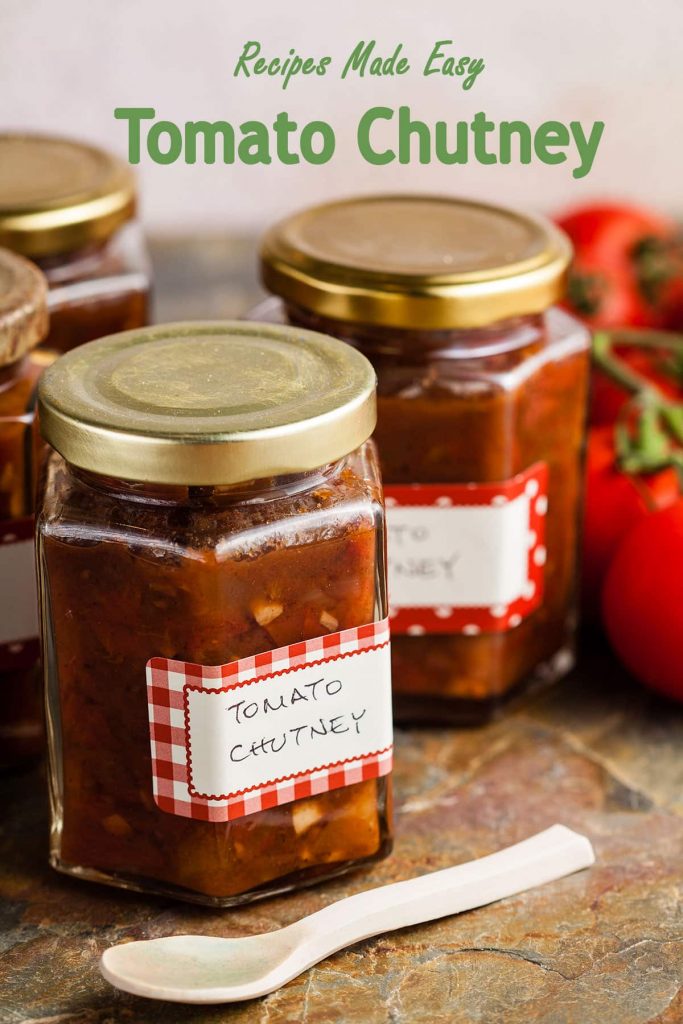 jars of easy tomato chutney.