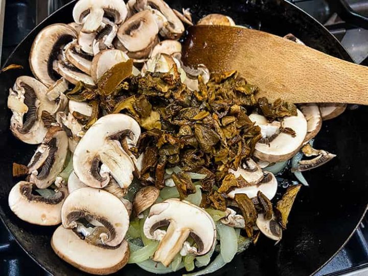 Easy creamy mushroom pasta | Recipes Made Easy